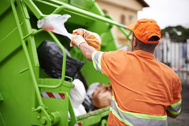 Best Garage Cleanout  in Loughman, FL